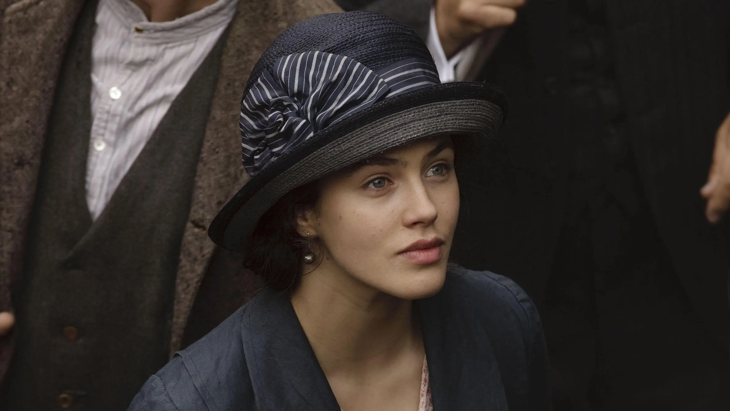 S1:E6 picture
